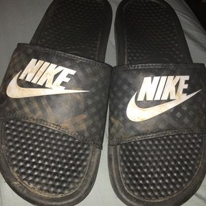 Nike slides
